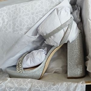 Jewel Badgley Mischka Block Heel Gemstone Embellished Straps size 10 women's